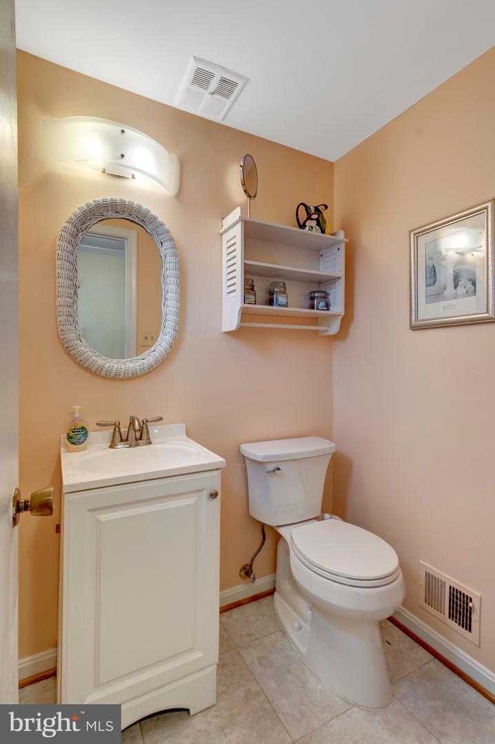 4523 Garbo Ct Property Photo 12