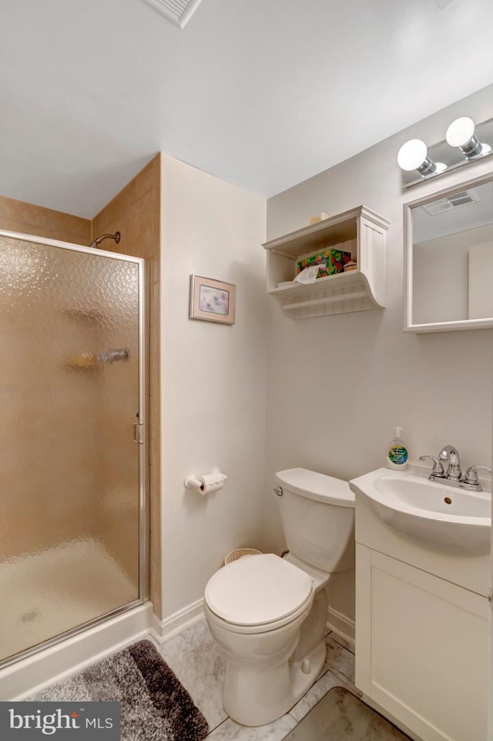 4523 Garbo Ct Property Photo 23