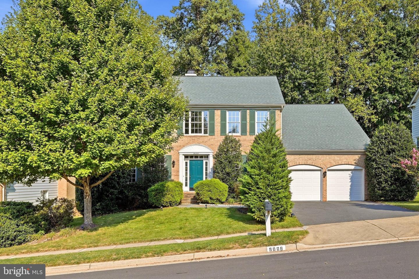 9008 ADVANTAGE CT Property Photo 1