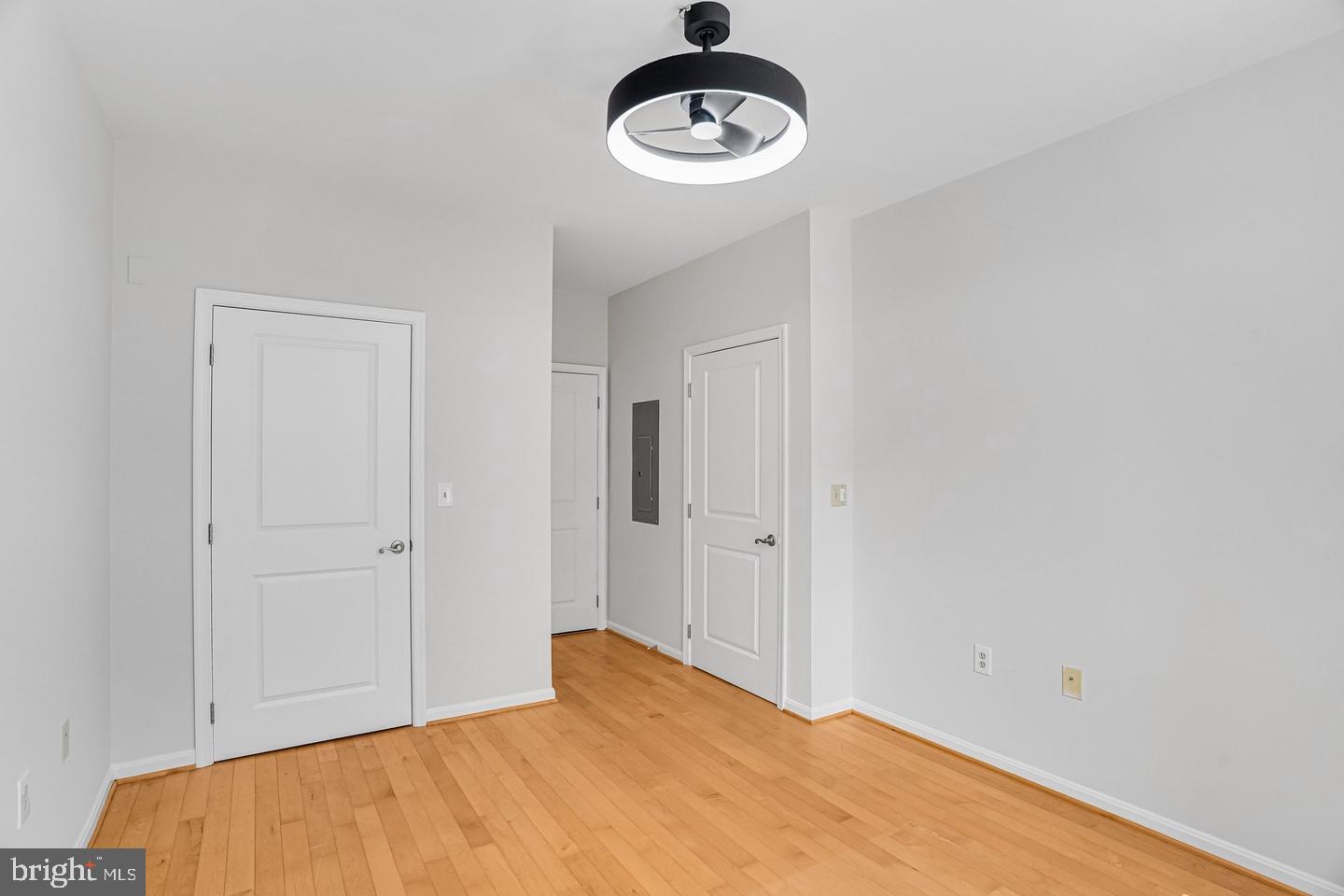 2655 Prosperity Ave #201 Property Photo 12