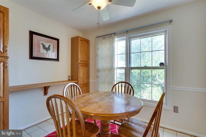 2129 Kings Garden Way Property Photo 11
