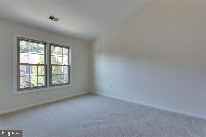2129 Kings Garden Way Property Photo 19
