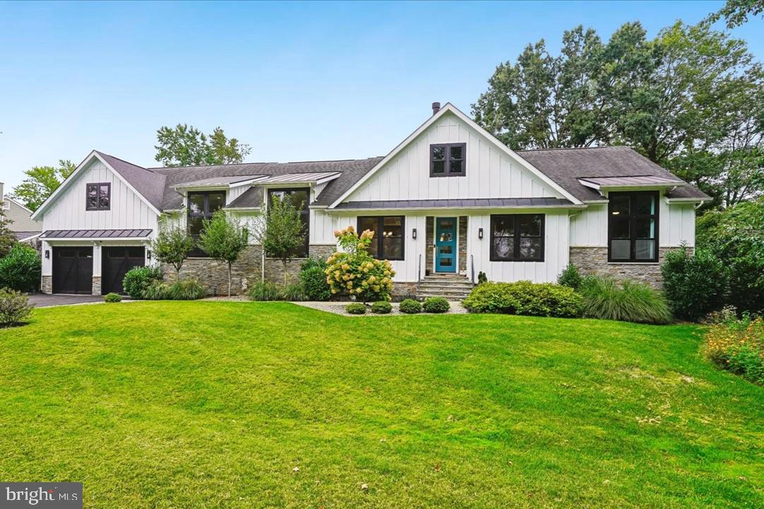 2203 Pennsylvania Blvd Property Photo 1