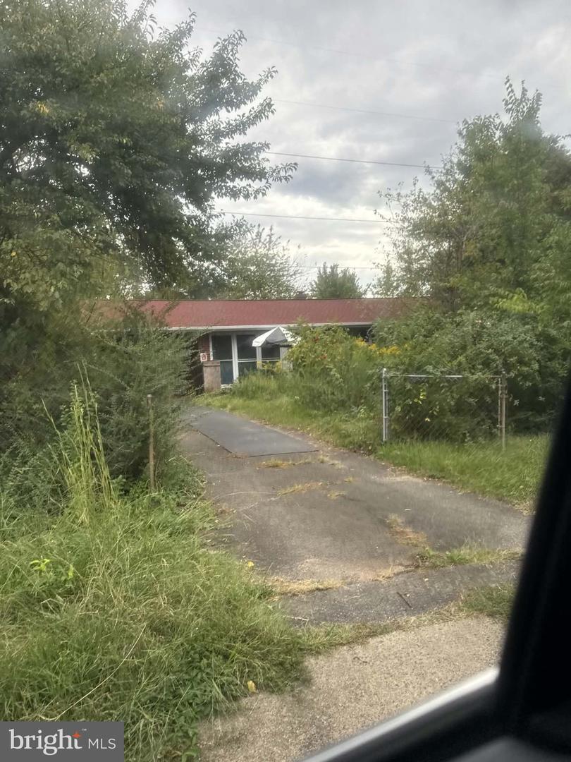 4519 Roundhill Rd Property Photo 1