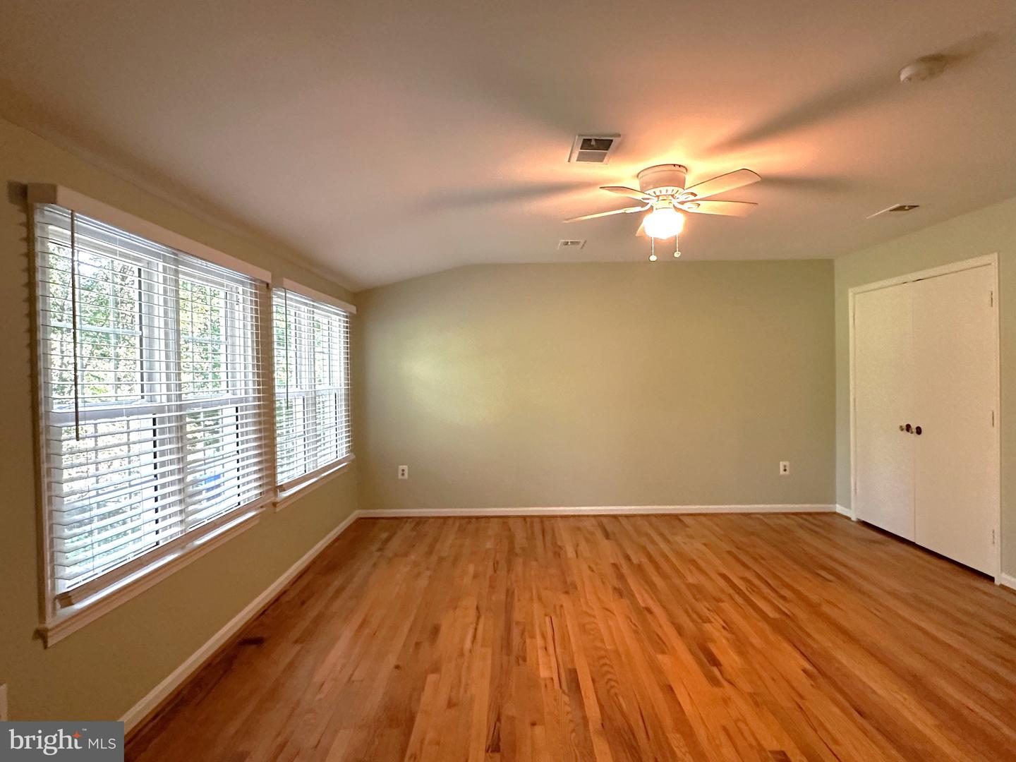 9612 Whitecedar Ct Property Photo 15