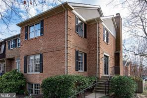 8265 Cedar Landing Ct Property Photo 1