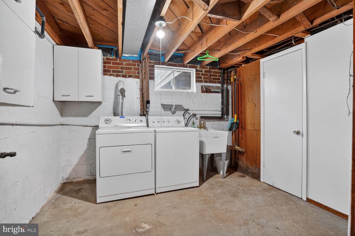 3601 Crest Dr Property Photo 23