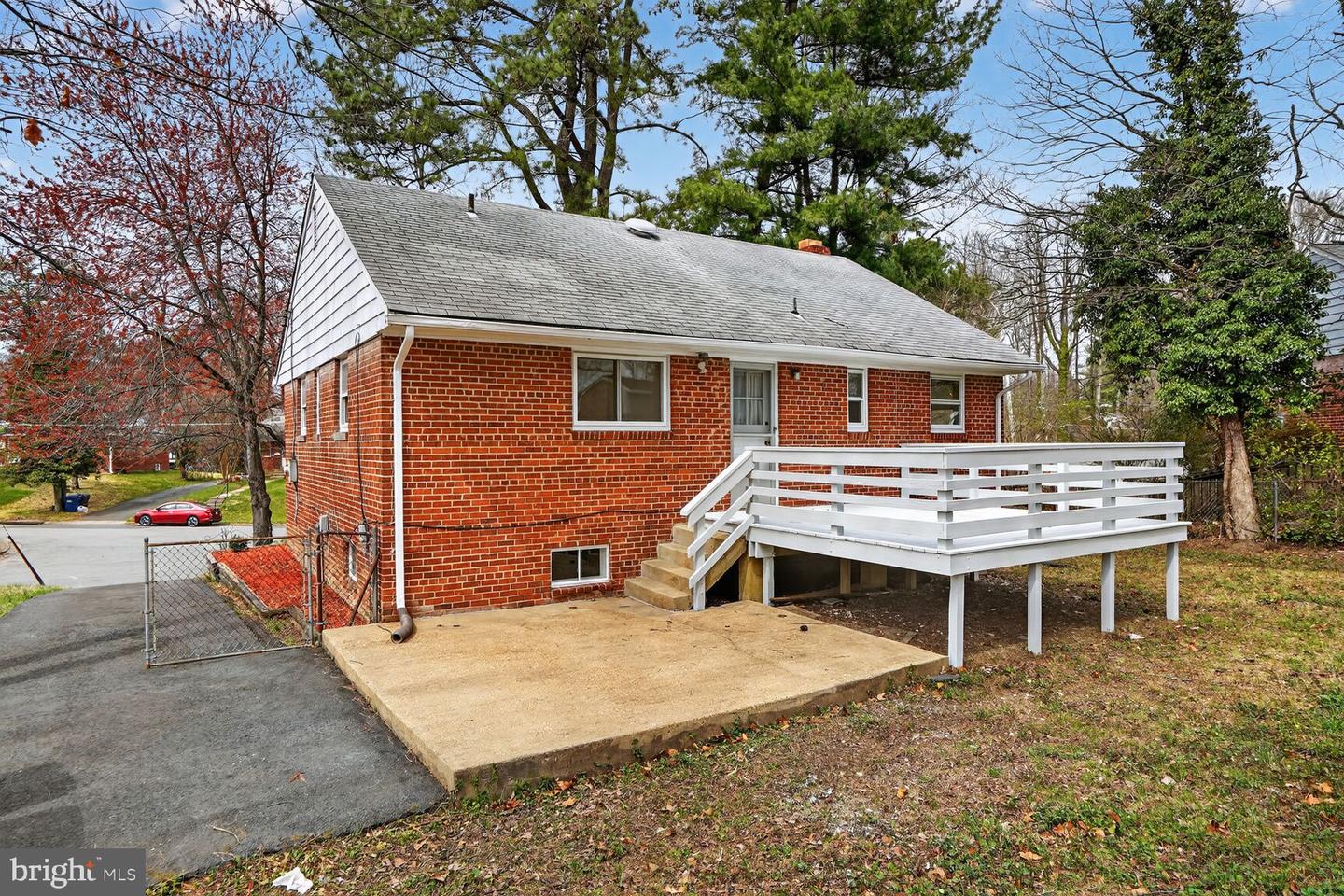 3601 Crest Dr Property Photo 27