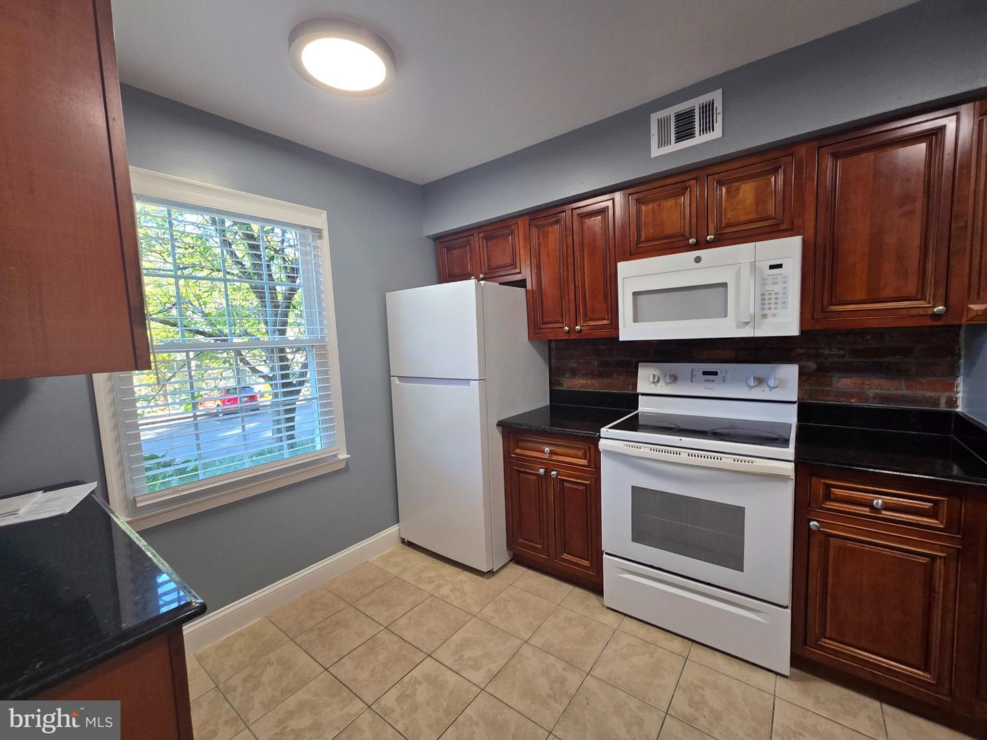 8363 Dunham Ct #611 Property Photo 3