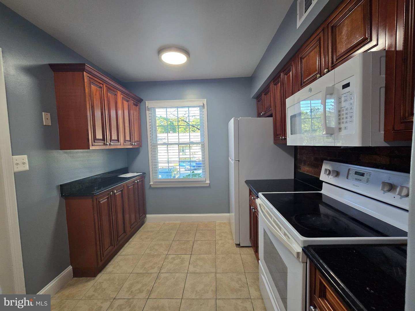 8363 Dunham Ct #611 Property Photo 4