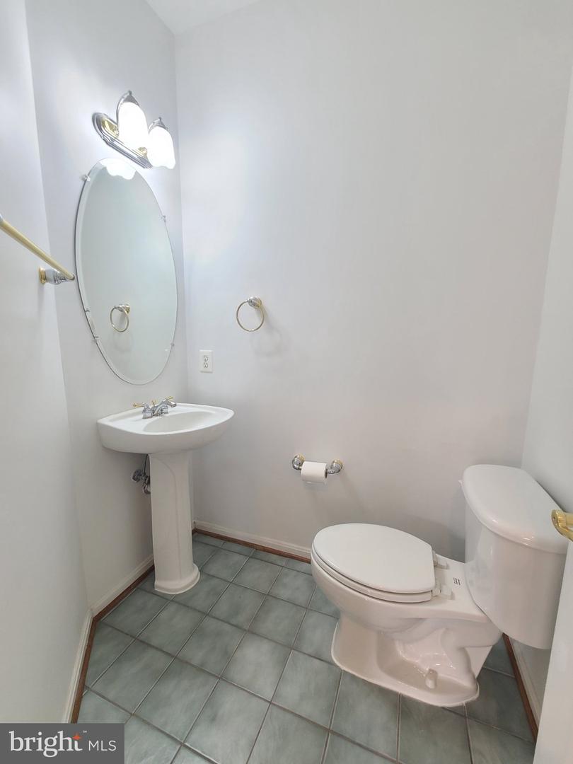 13586 Cedar Run Ln Property Photo 23