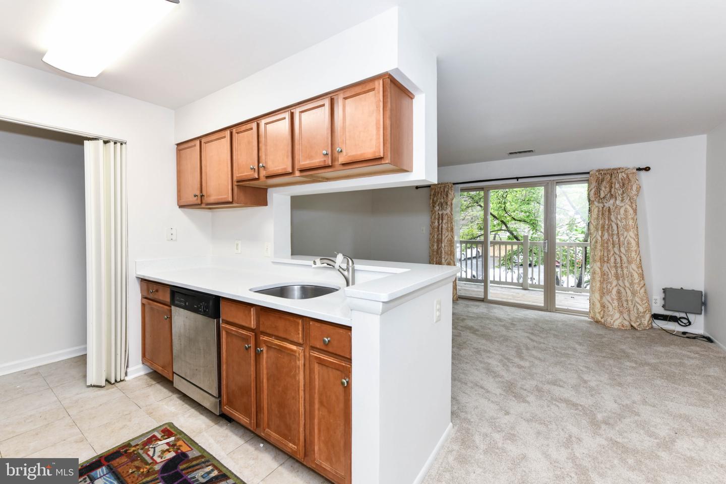 11655 Chesterfield Ct #e Property Photo 7