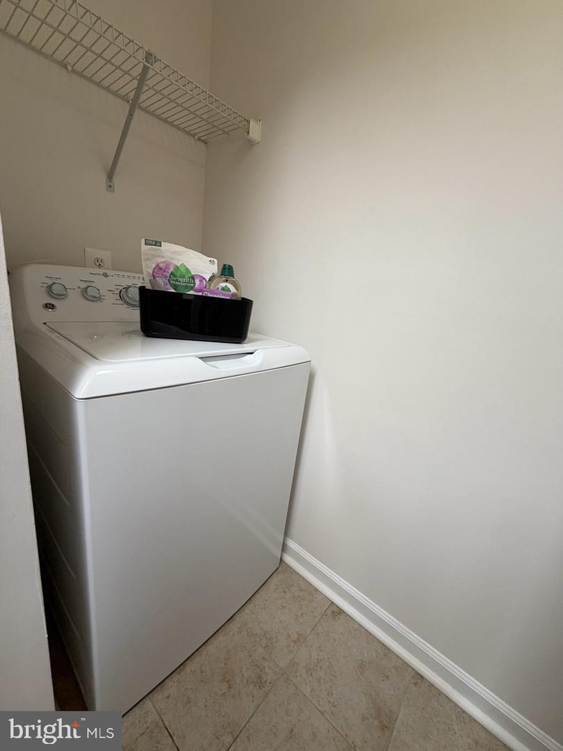 11655 Chesterfield Ct #e Property Photo 20