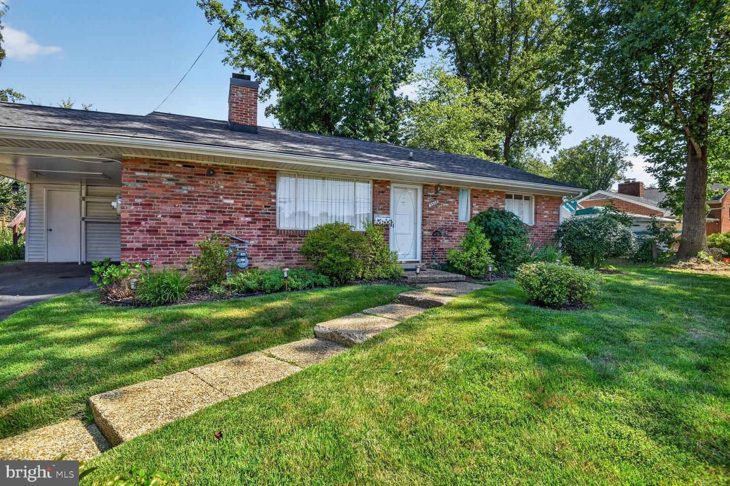 5508 Ivor St Property Photo 4