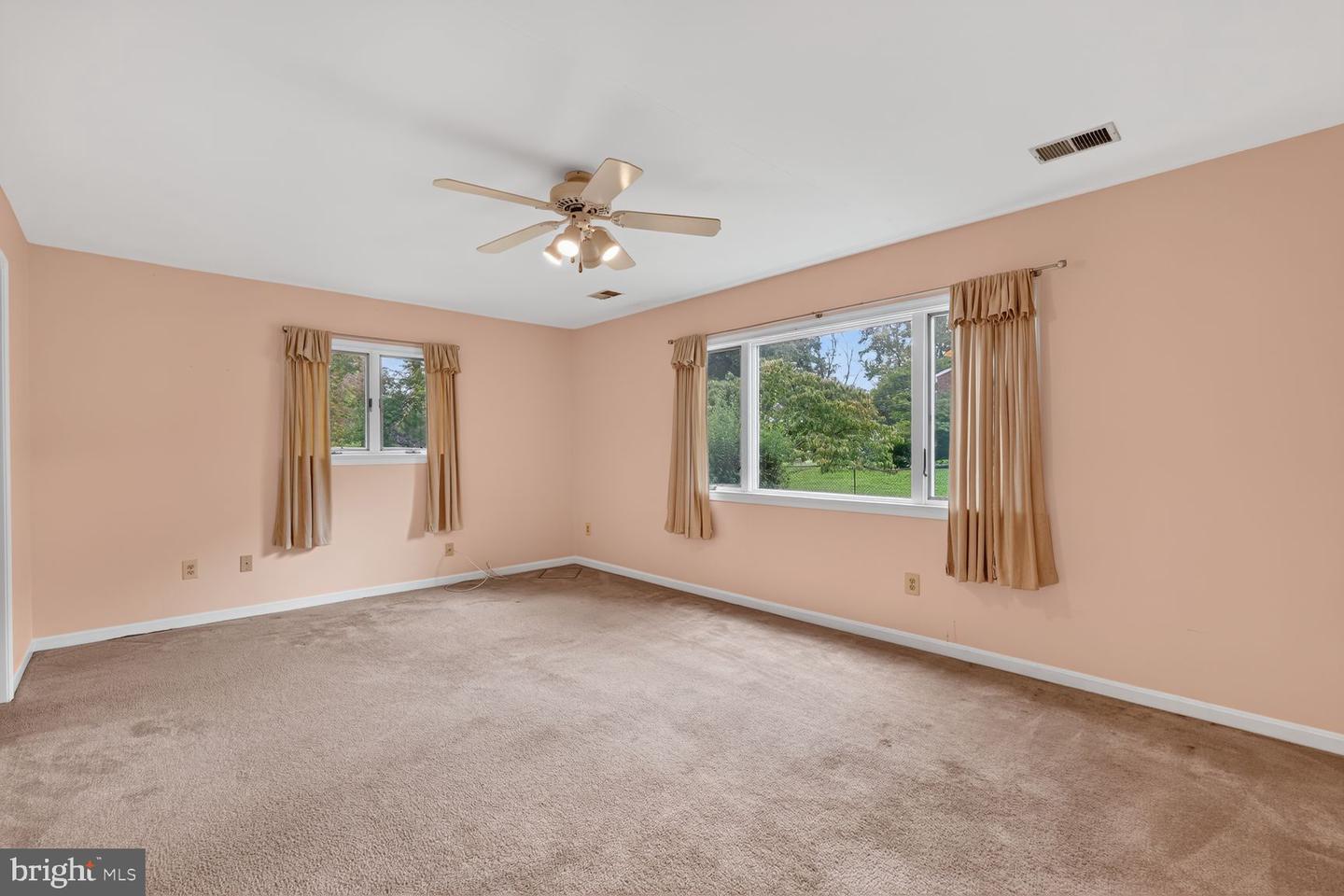 5508 Ivor St Property Photo 27