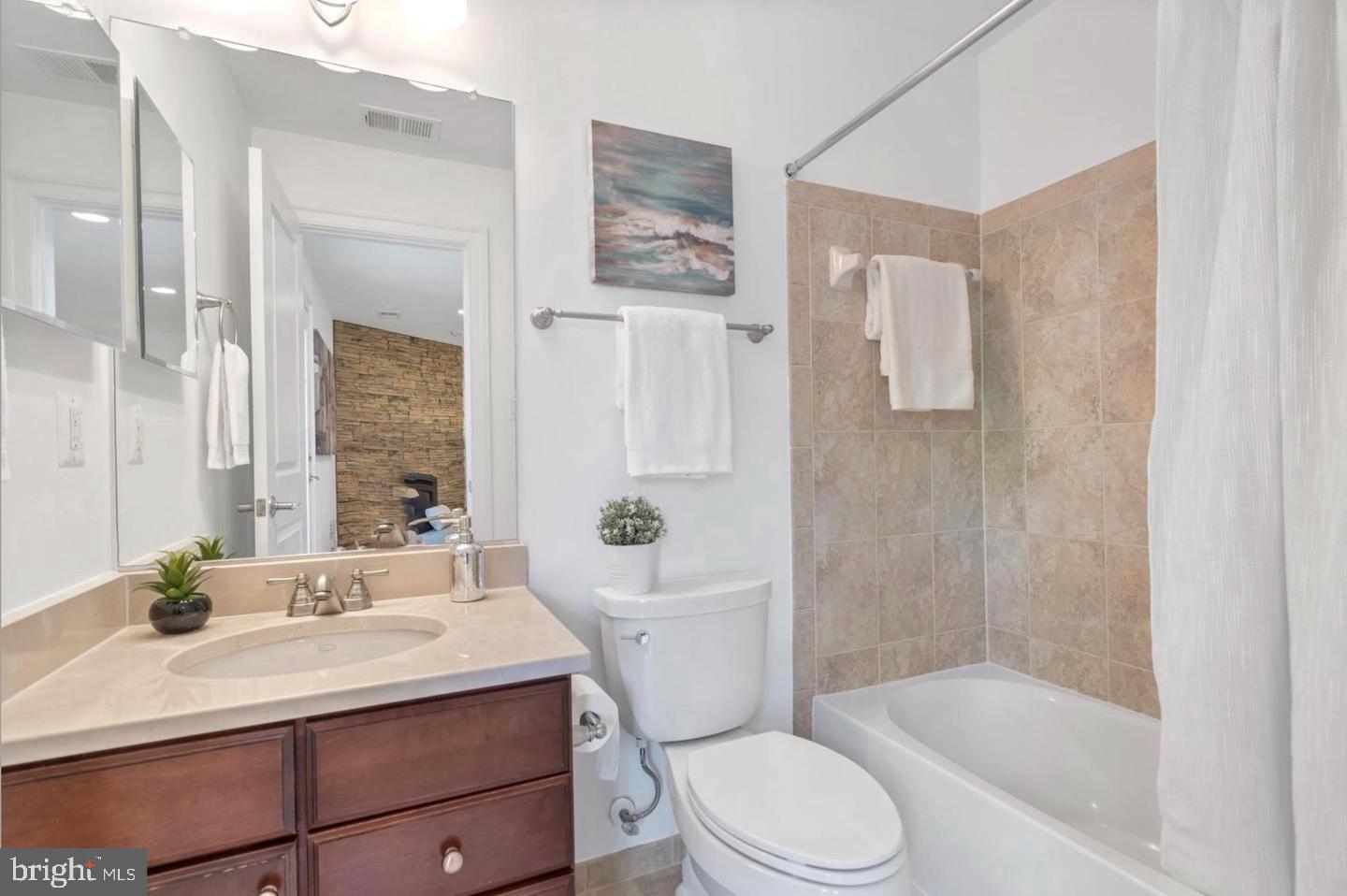 1552 Red Twig Ln Property Photo 17