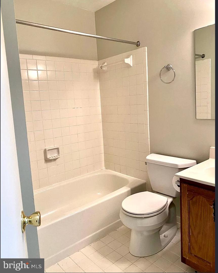 7863 Wintercress Ln Property Photo 7