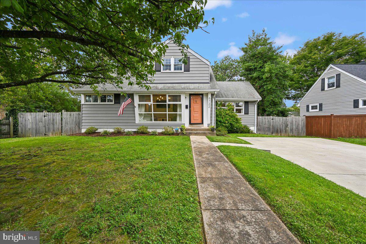 6722 Williams Dr Property Photo 1