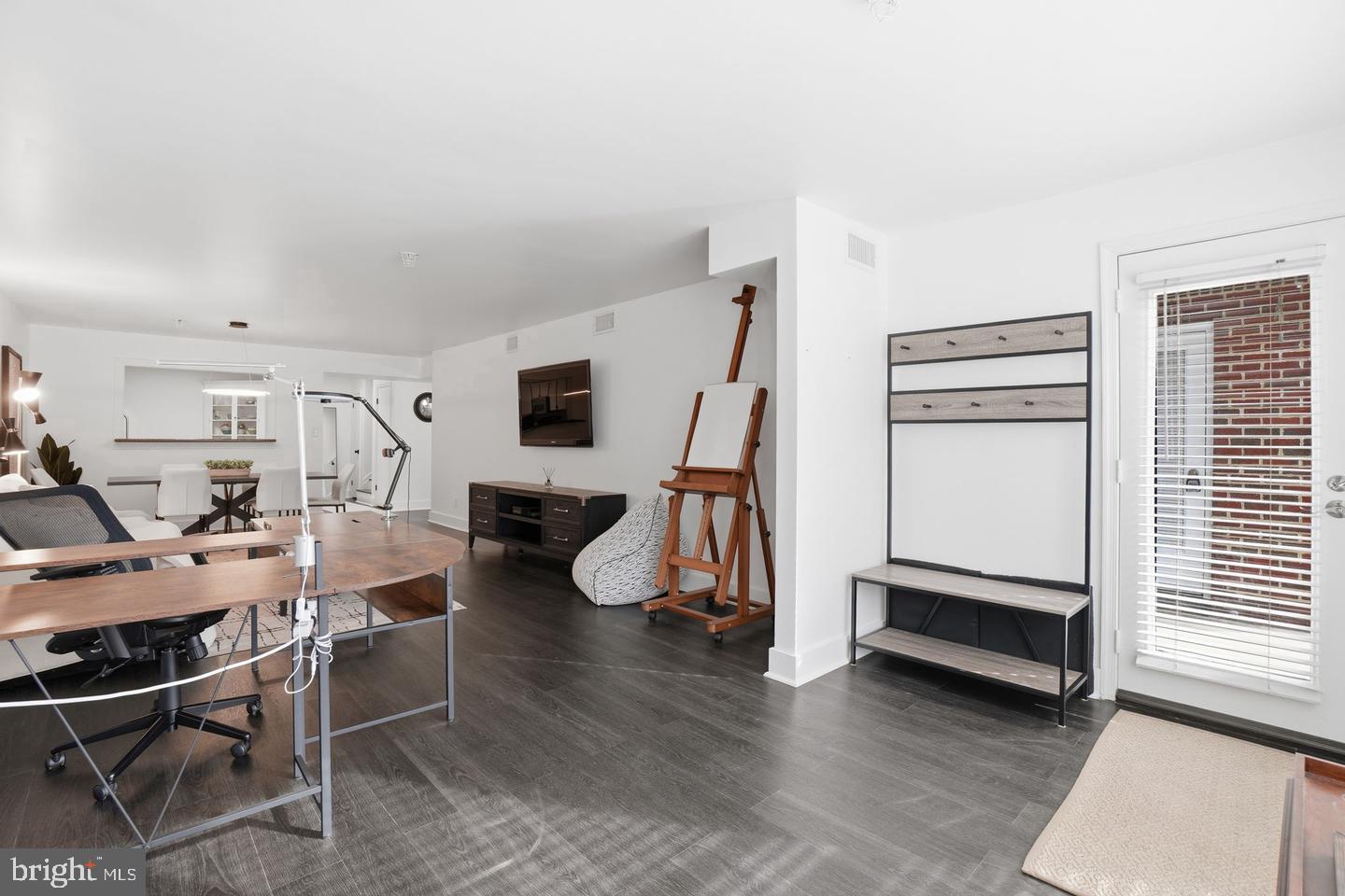 3179 Summit Square Dr #2-a2 Property Photo 17