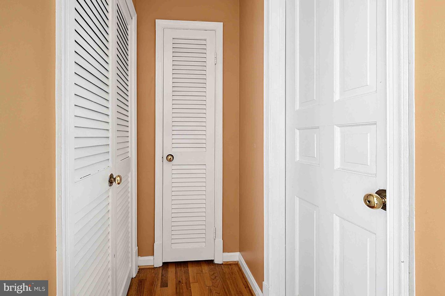 8261 Taunton Pl Property Photo 26