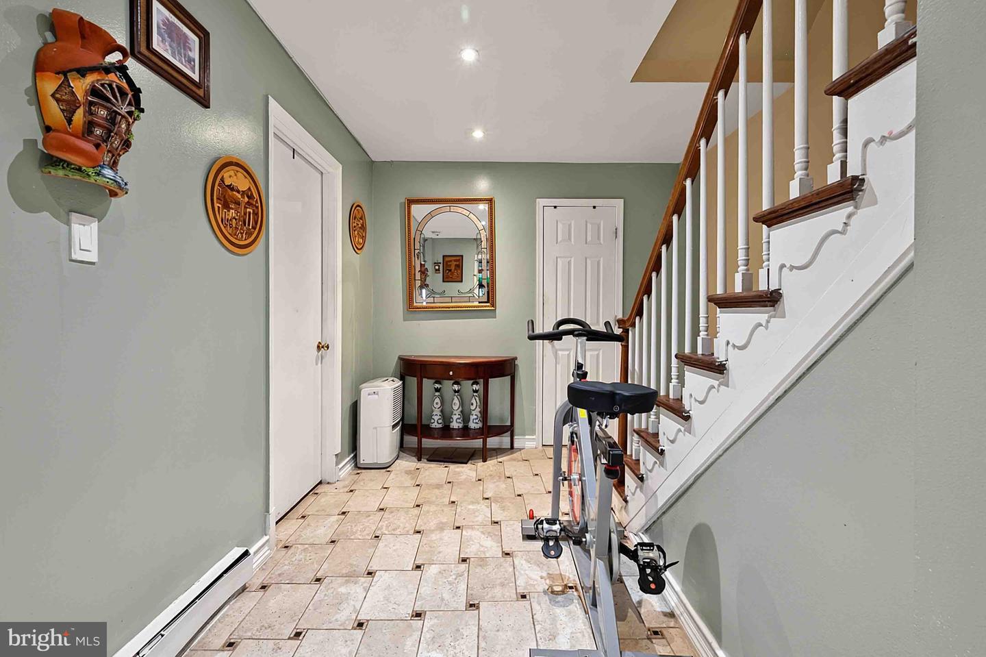 8261 Taunton Pl Property Photo 32