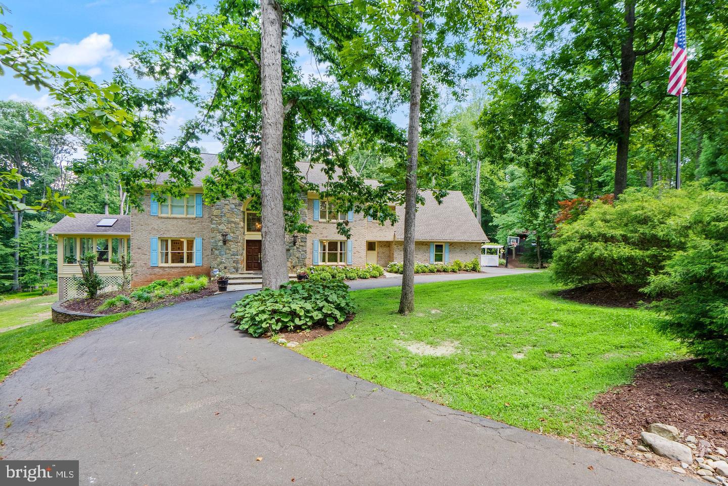 431 Olympia Way Property Photo 7