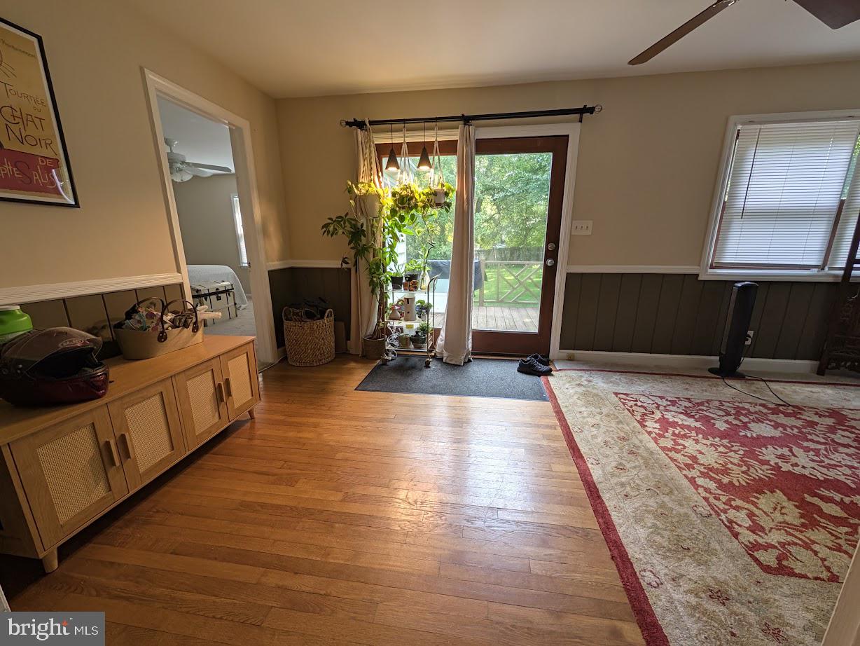 2853 Fairmont St Property Photo 42