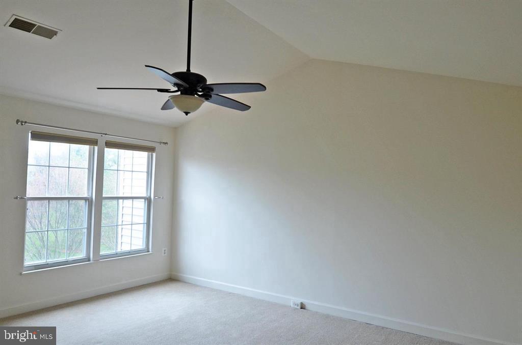 14243 Glade Spring Dr Property Photo 11