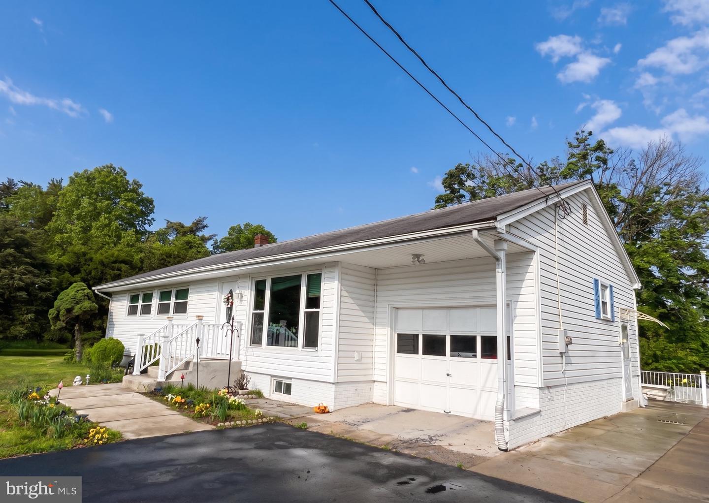 7108 Ordway Rd Property Photo 1
