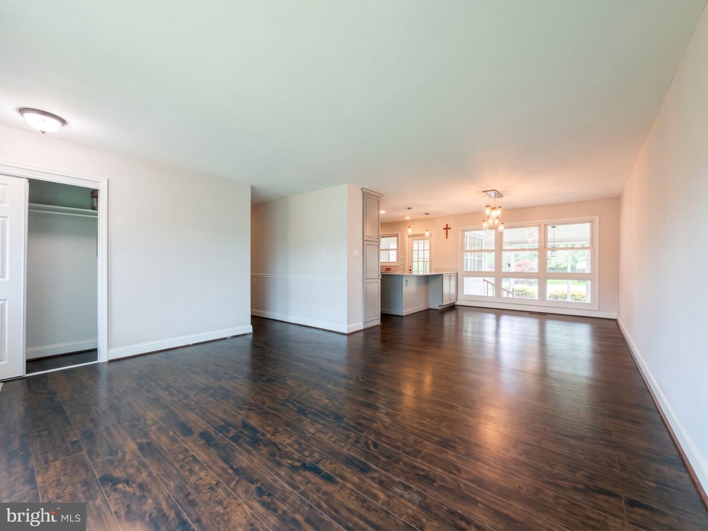 7108 Ordway Rd Property Photo 3