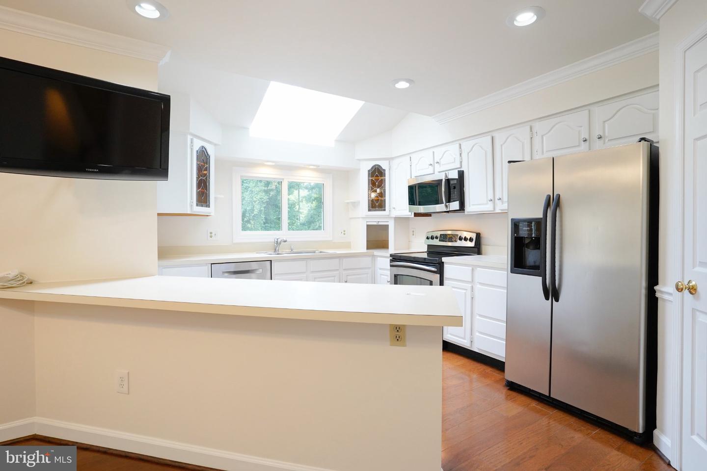 6856 Mclean Province Cir Property Photo 4