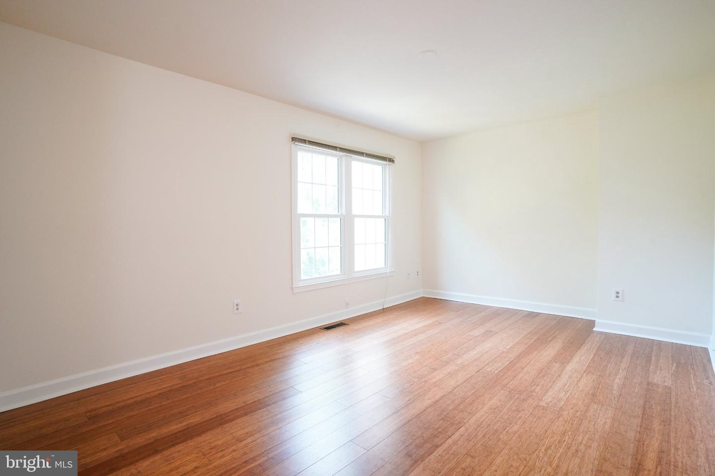 6856 Mclean Province Cir Property Photo 13