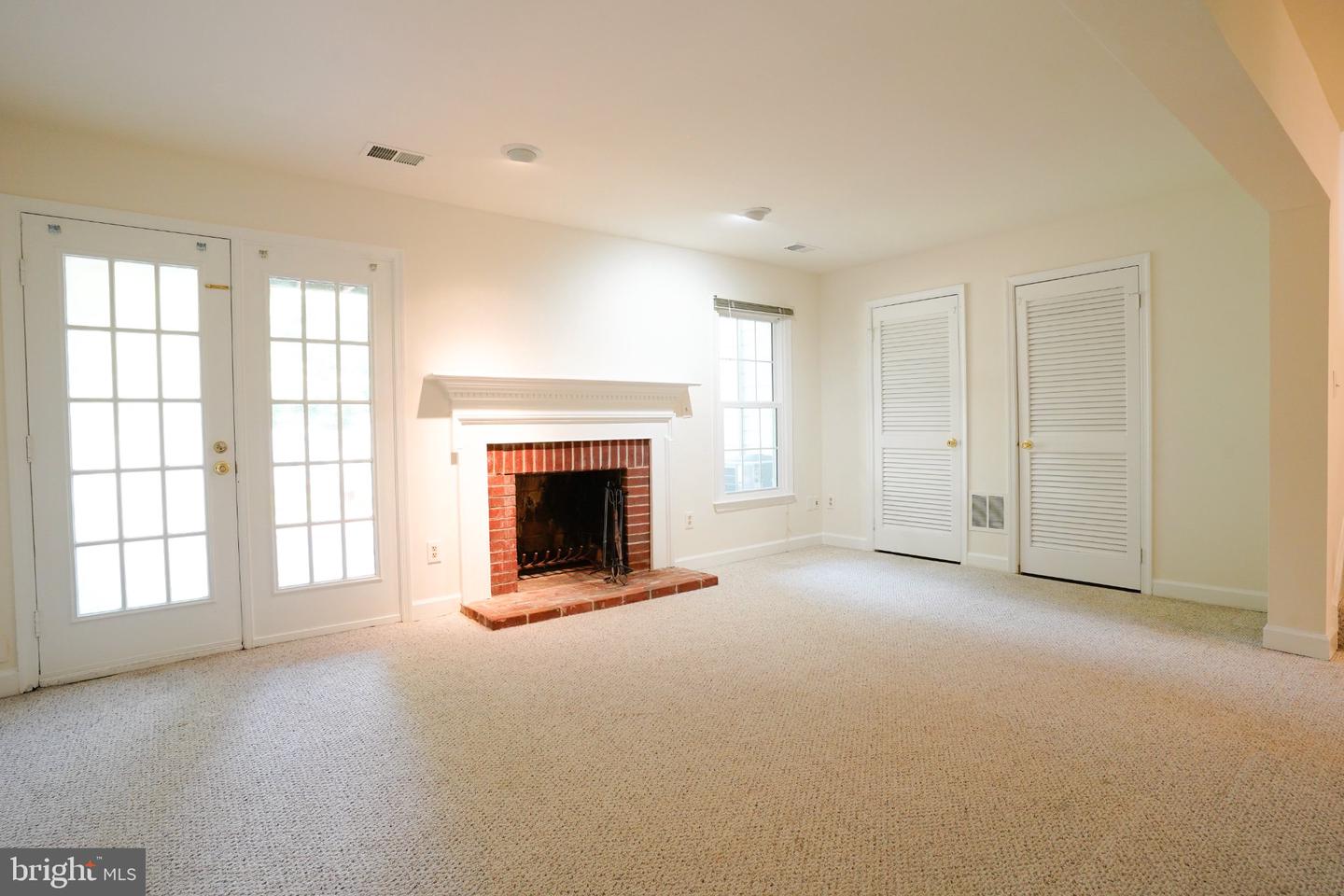 6856 Mclean Province Cir Property Photo 17