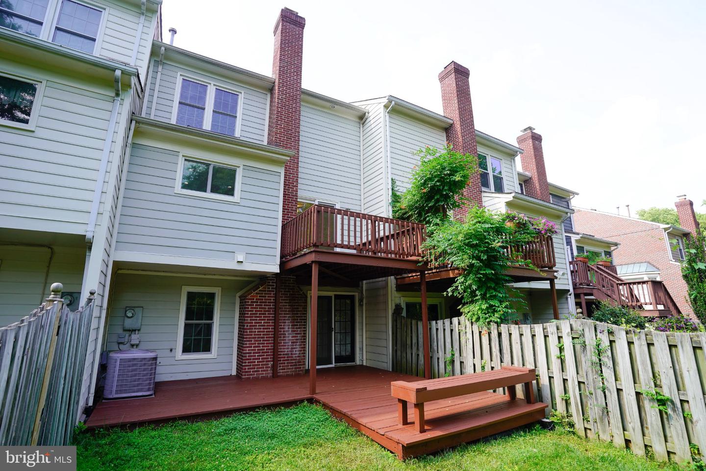 6856 Mclean Province Cir Property Photo 18