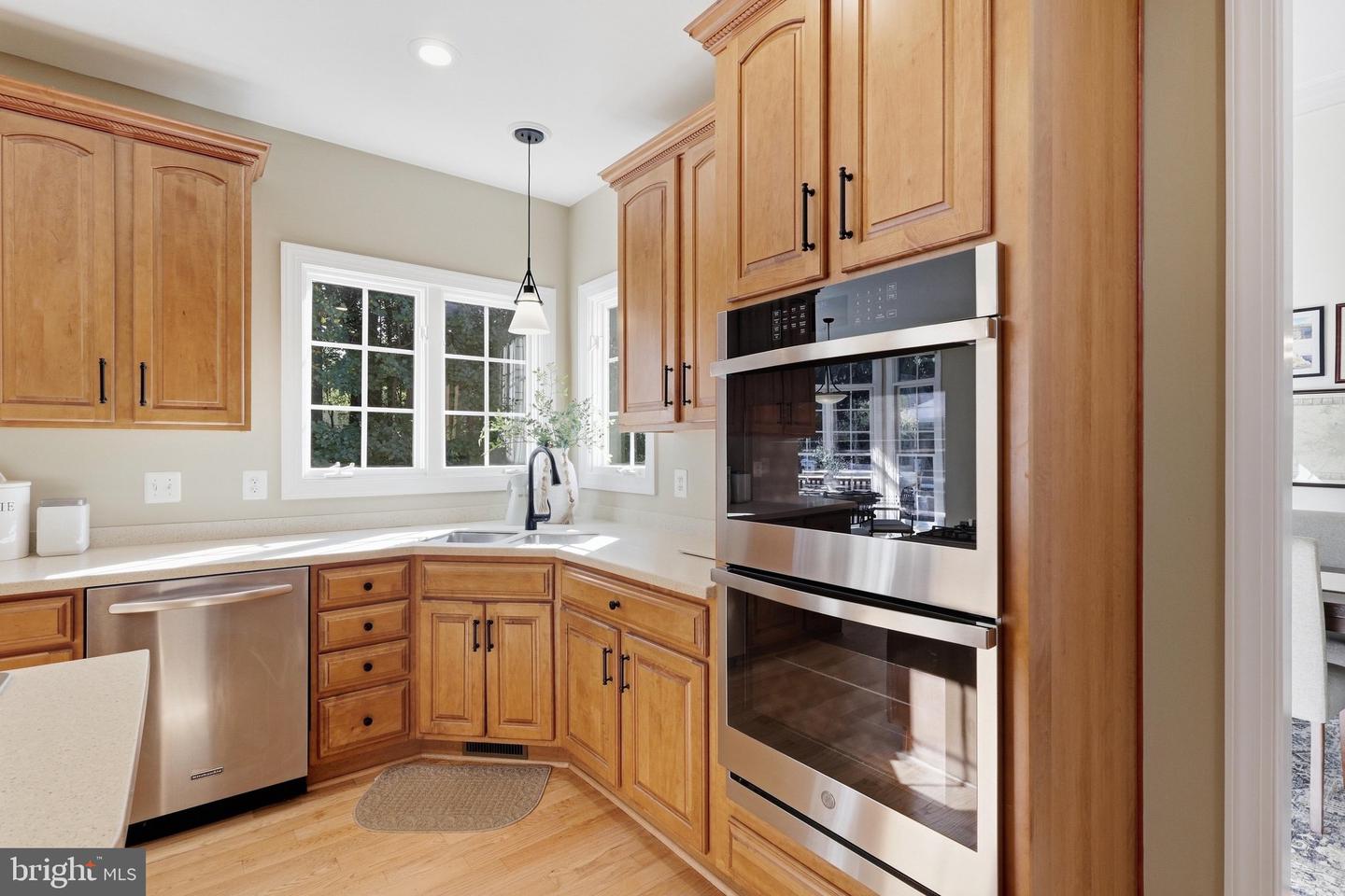 11689 Caris Glenne Dr Property Photo 33