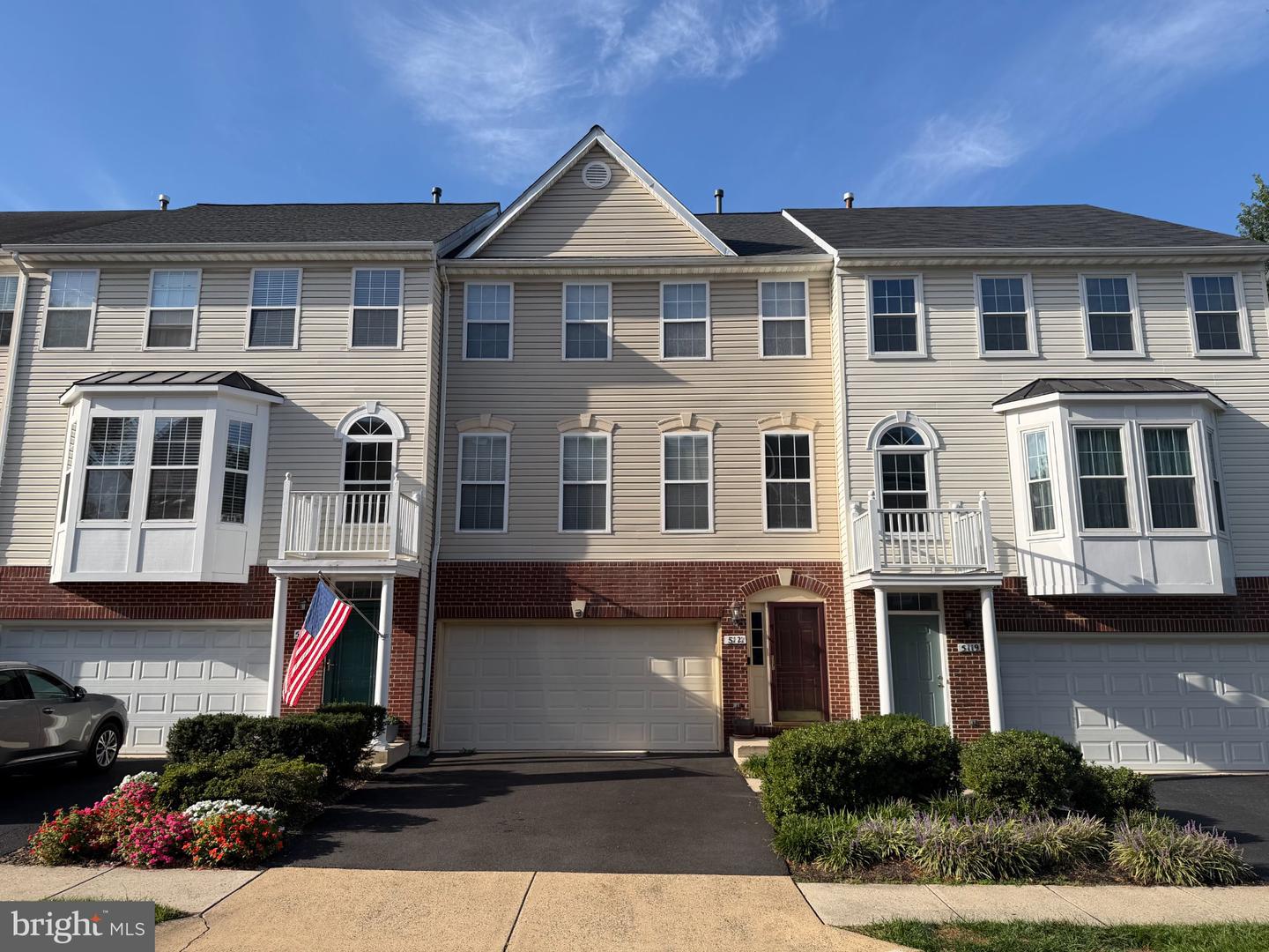 5121 Ballycastle Cir Property Photo 1