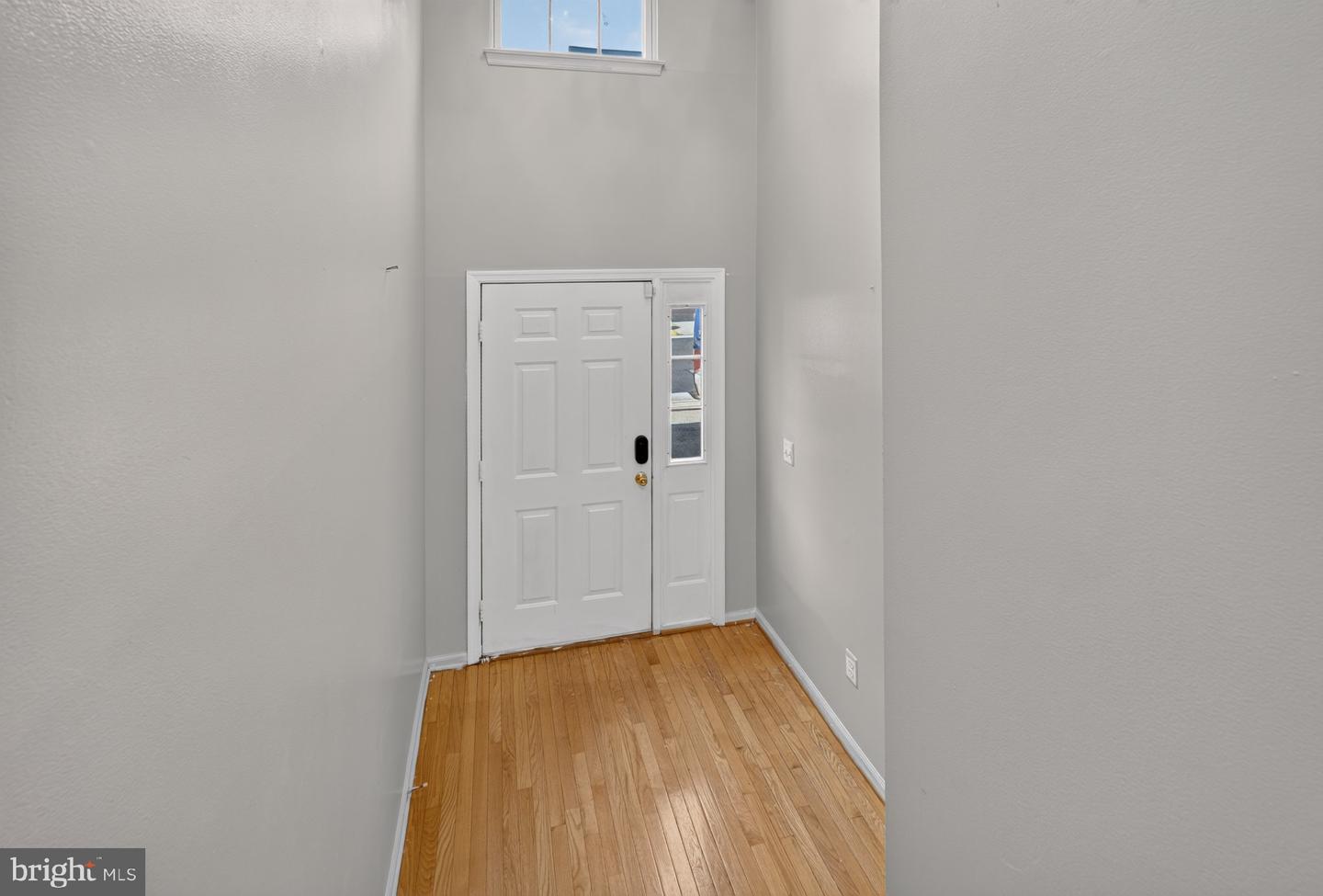 5121 Ballycastle Cir Property Photo 2