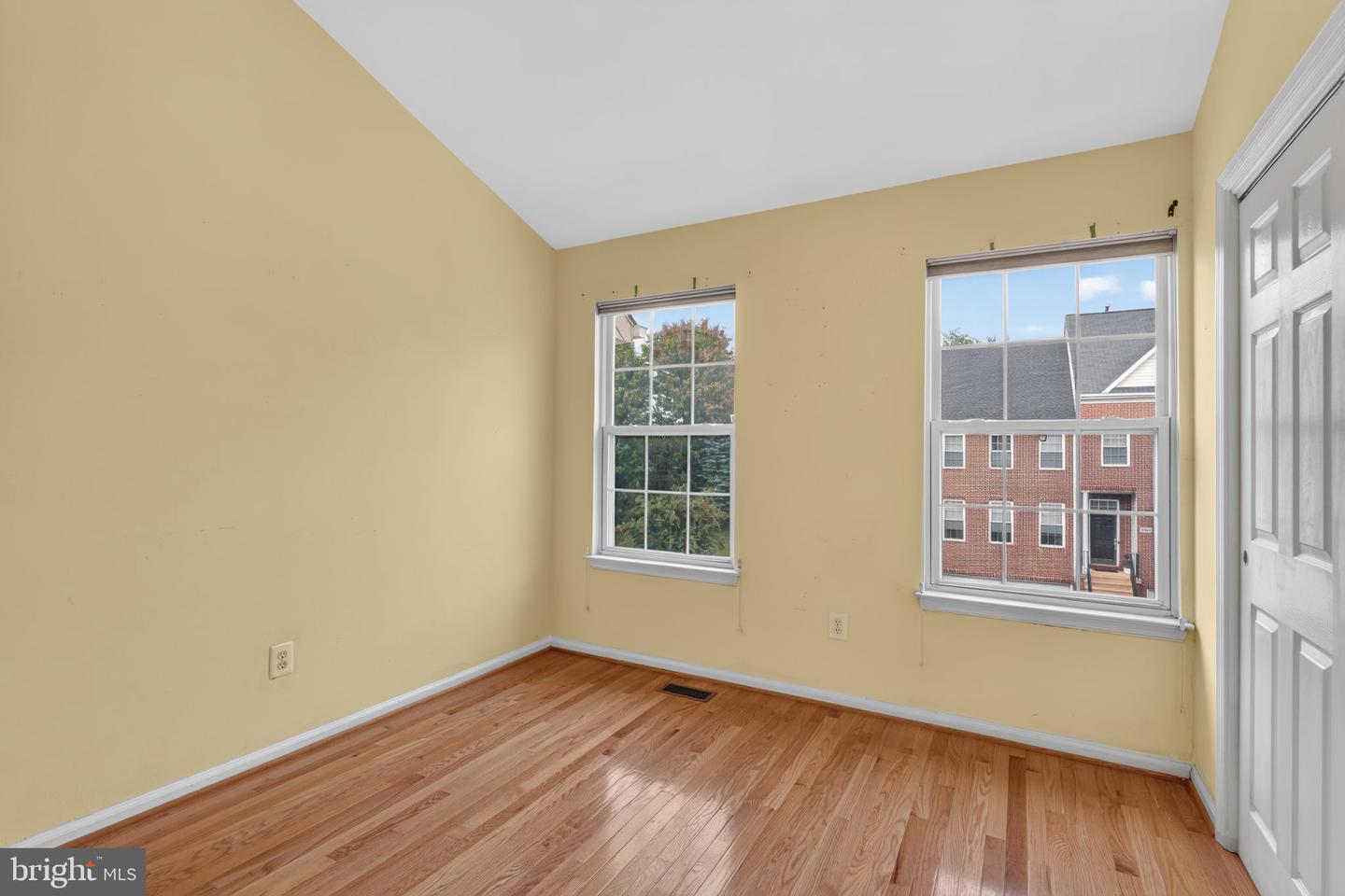 5121 Ballycastle Cir Property Photo 18