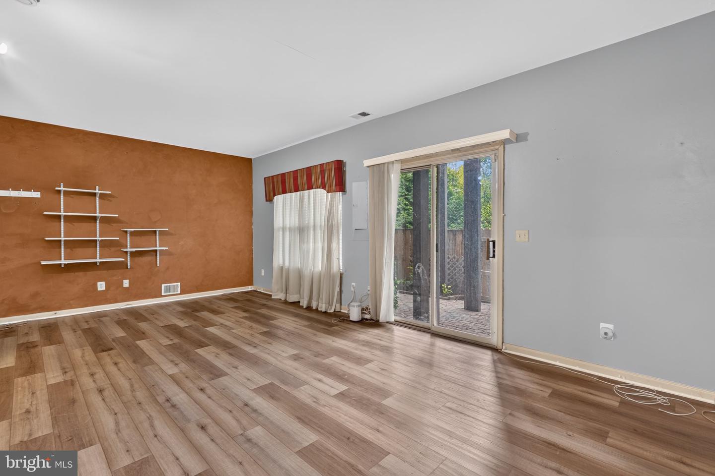 5121 Ballycastle Cir Property Photo 27