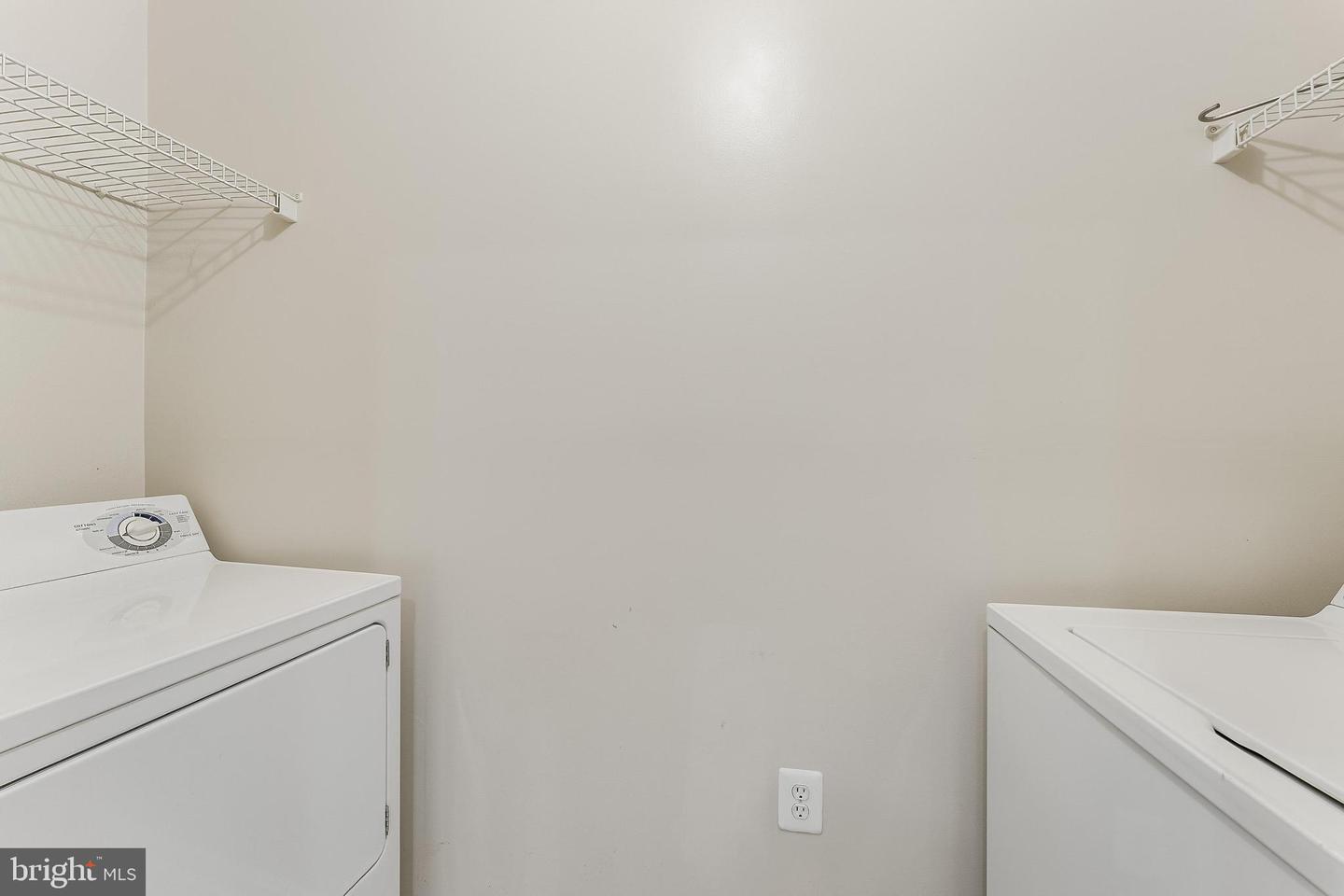 2791 Centerboro Dr #387 Property Photo 13