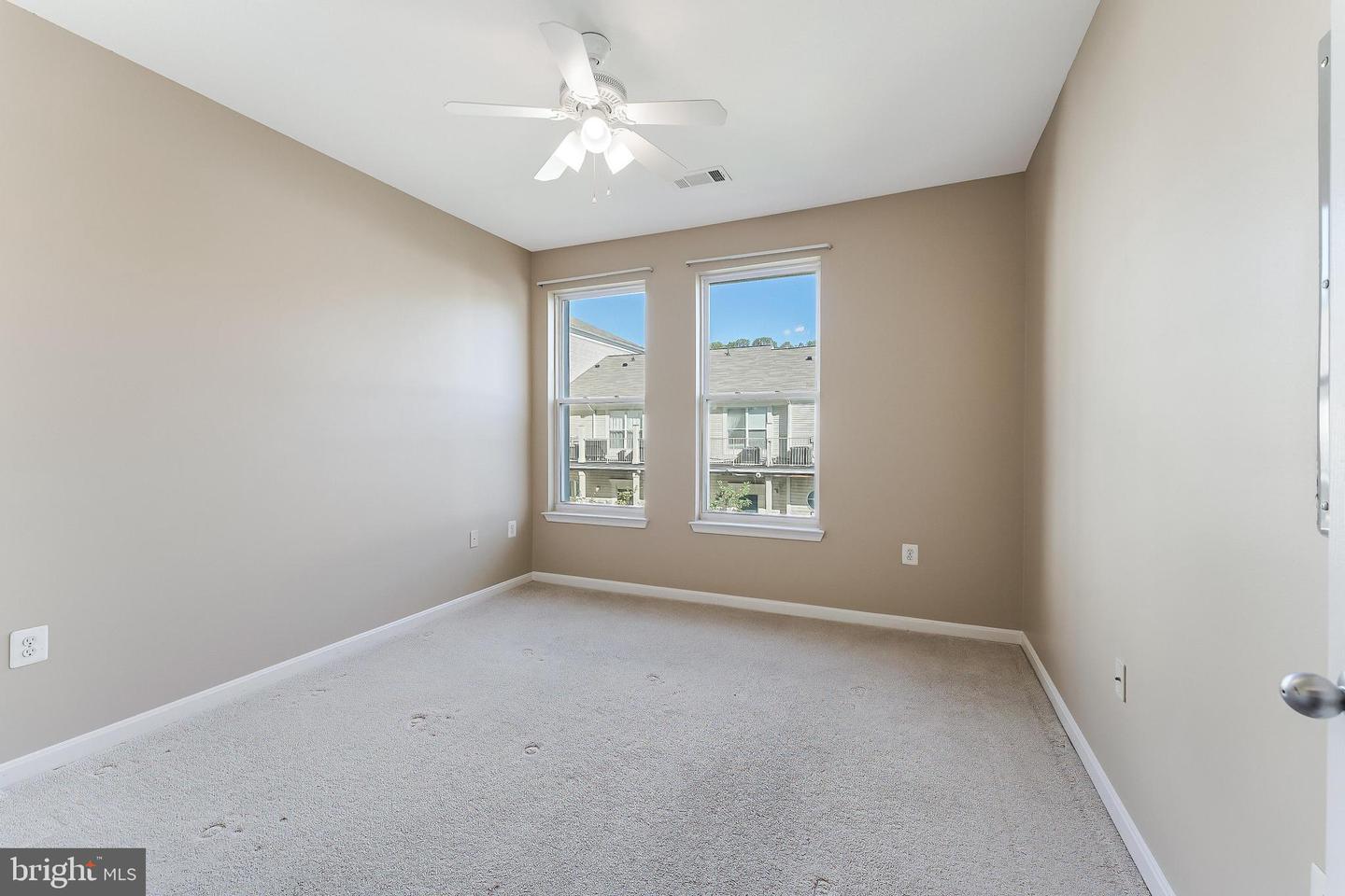 2791 Centerboro Dr #387 Property Photo 19