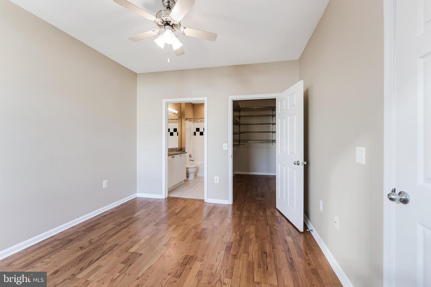 2791 Centerboro Dr #387 Property Photo 25