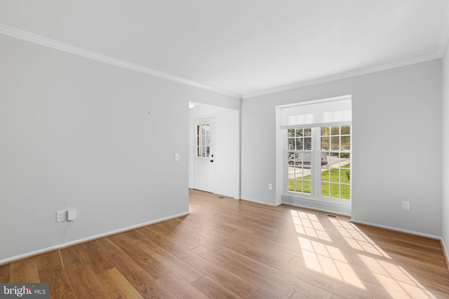 10072 Apple Wood Ct Property Photo 9