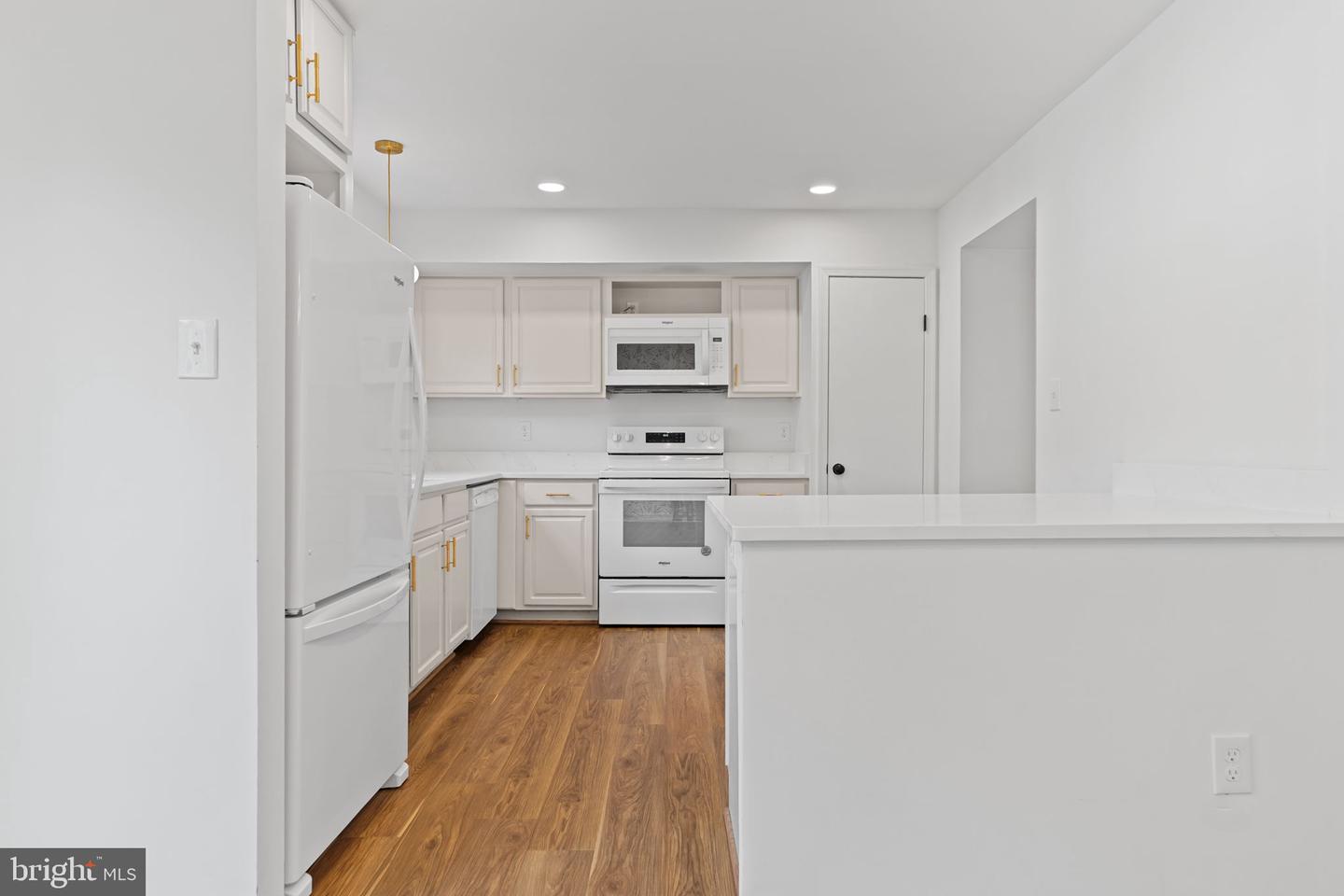 10072 Apple Wood Ct Property Photo 15