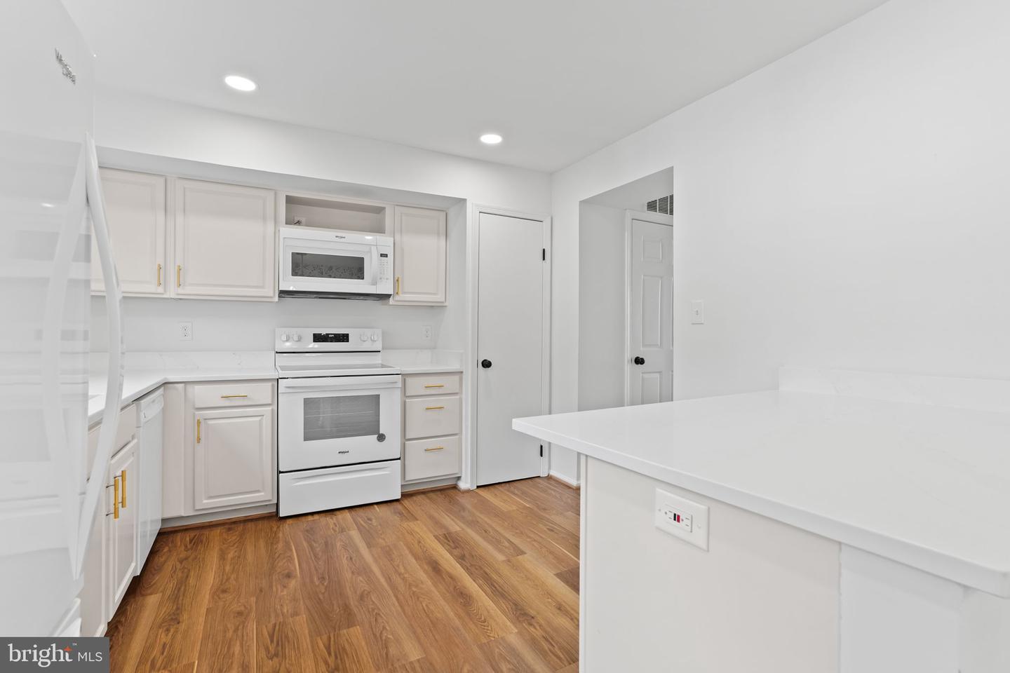 10072 Apple Wood Ct Property Photo 16
