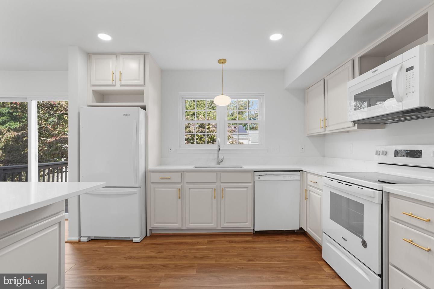 10072 Apple Wood Ct Property Photo 17