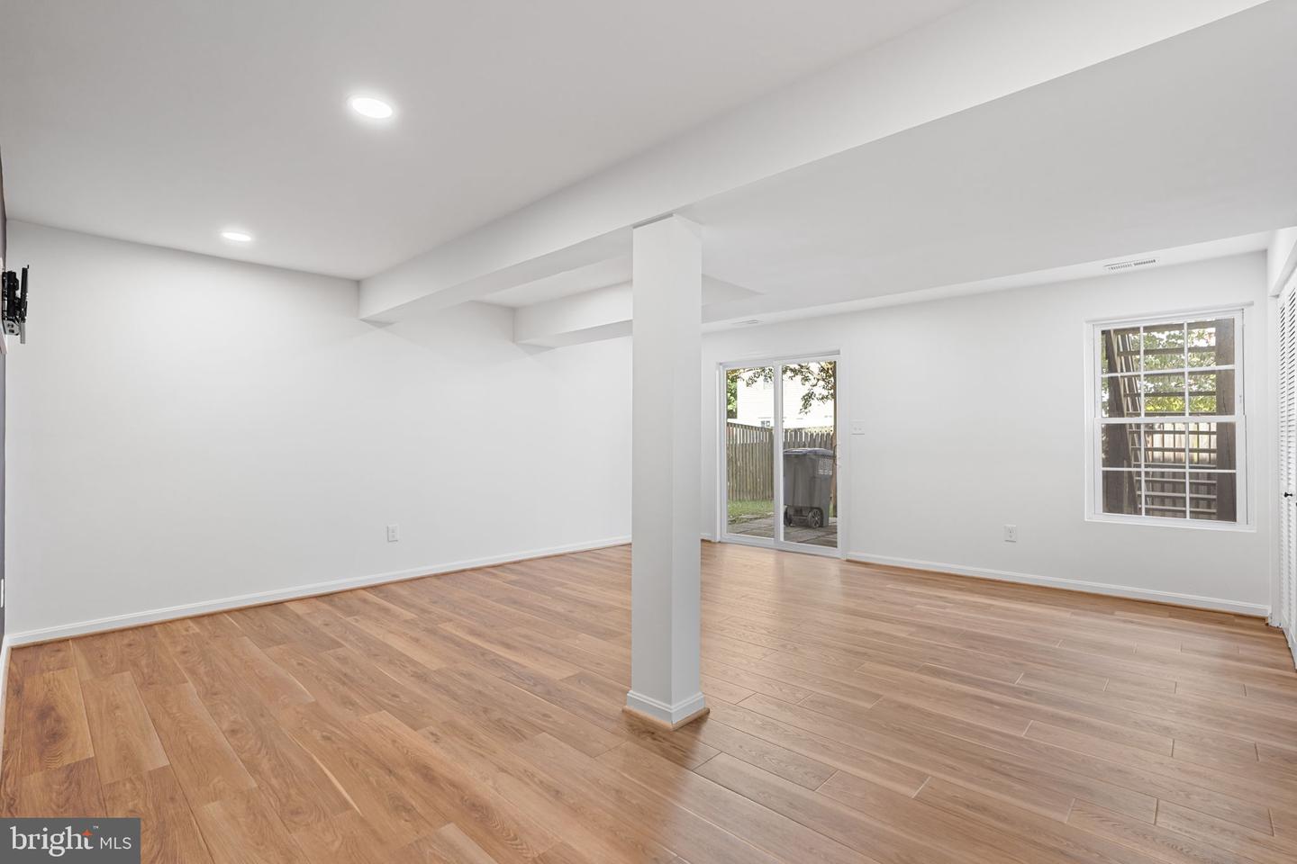 10072 Apple Wood Ct Property Photo 38