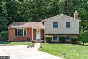 6204 Erman Ct Property Photo 2