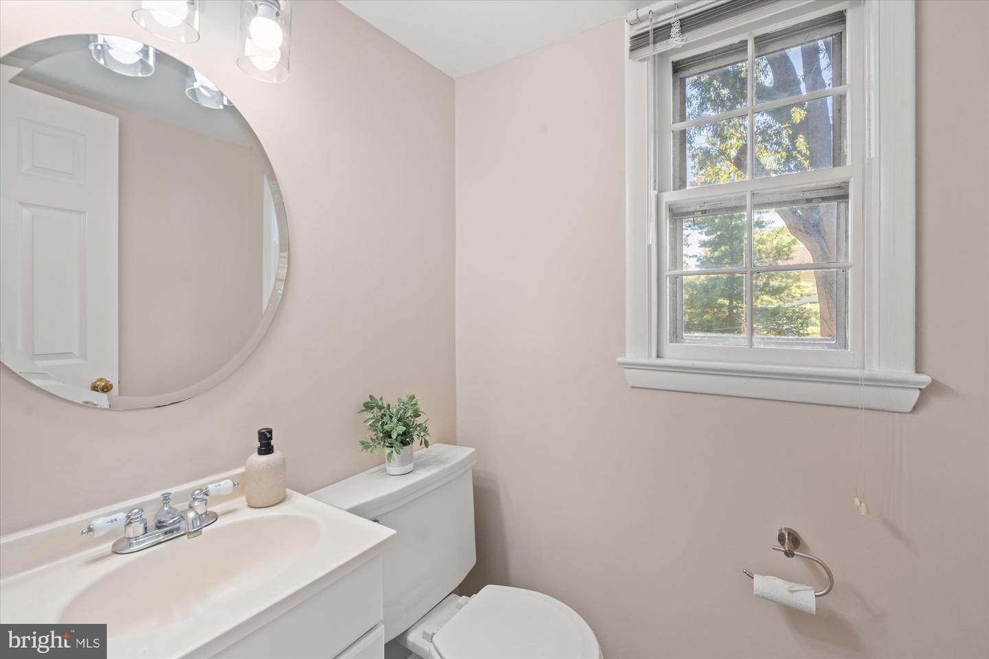 2407 Cavendish Dr Property Photo 31
