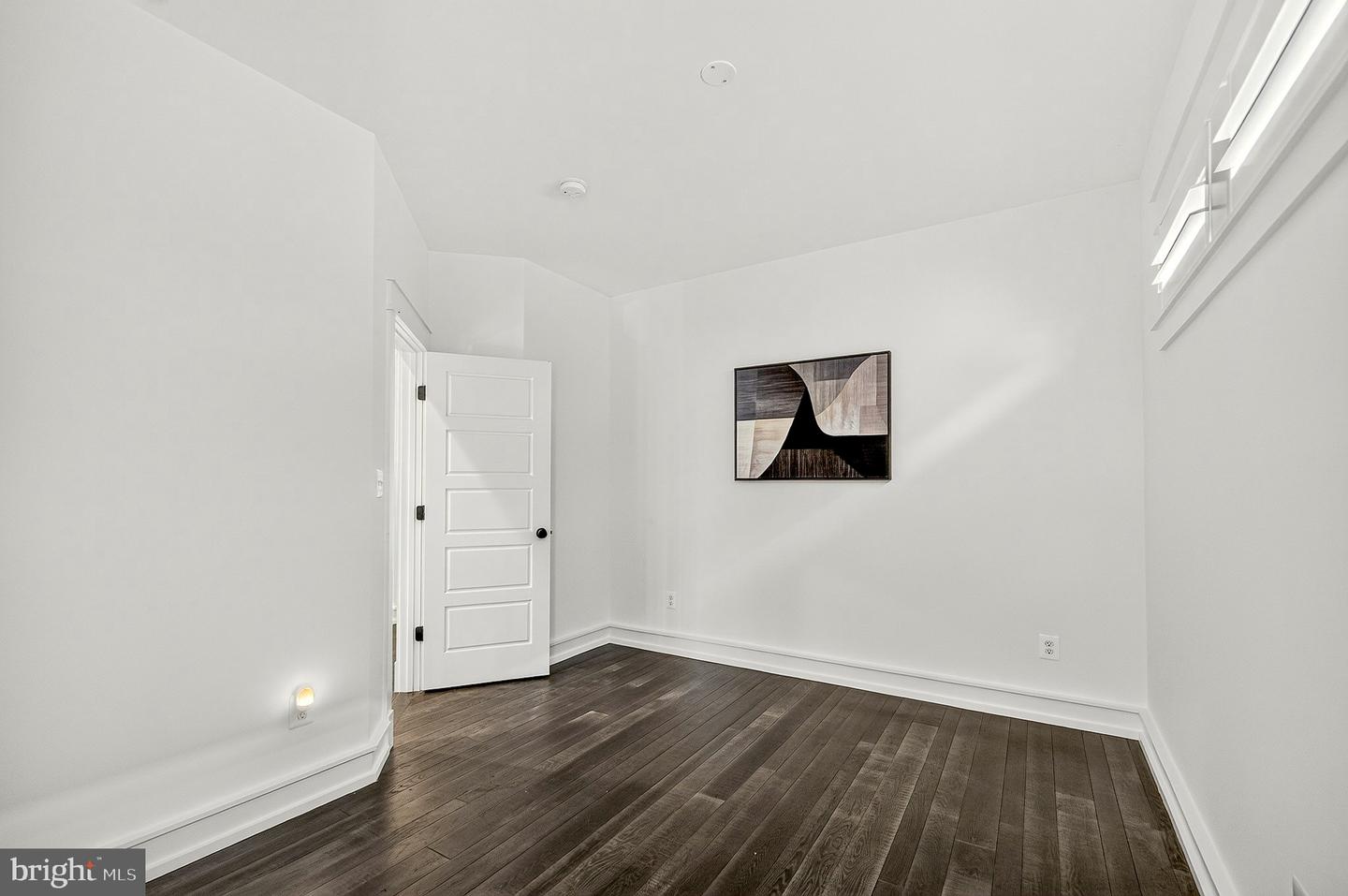 643 Jefferson St Property Photo 39